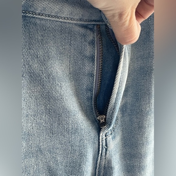 PAIGE Raw Hem Cuff Mid Rise Straight Leg Jeans - Picture 5 of 10